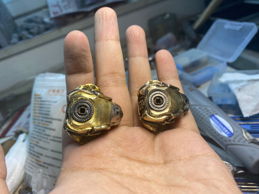 Cyberpunk EDC Pendant：Robot Dog