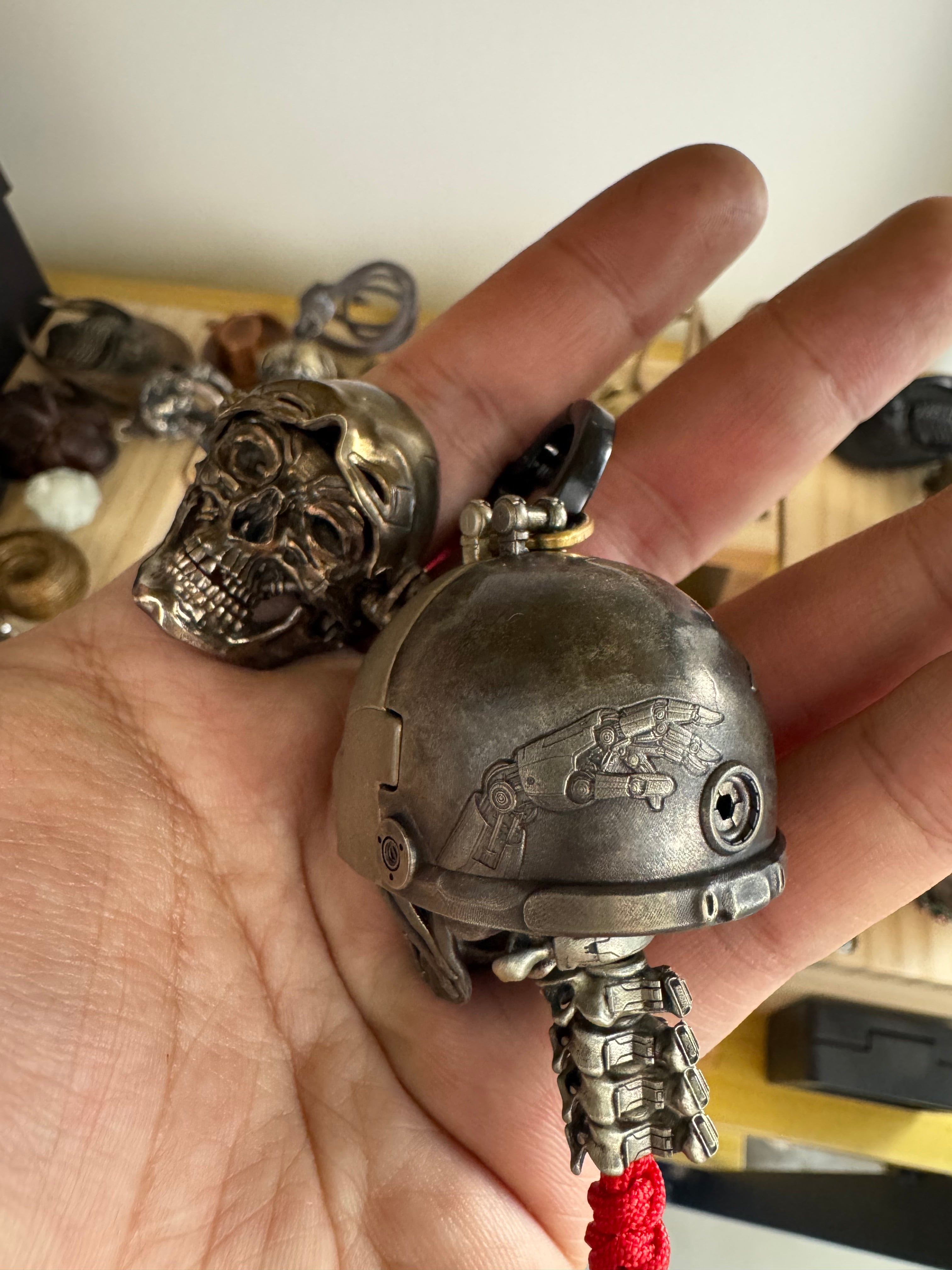 Cyberpunk EDC Pendant: Small Iron Head